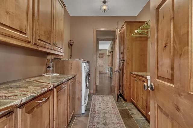 $975,000 | 1726 Blackberry Circle, Sartell, MN 56377