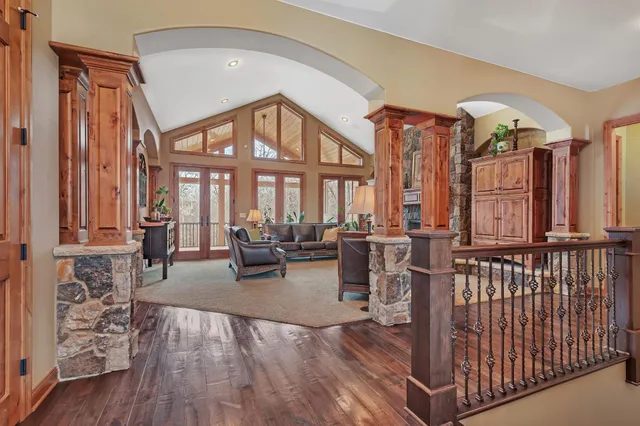 $975,000 | 1726 Blackberry Circle, Sartell, MN 56377