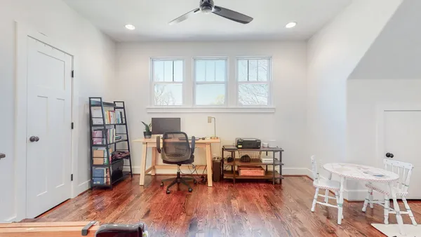 $678,500 | 524 East B E Bend Drive, Nashville, TN 37209