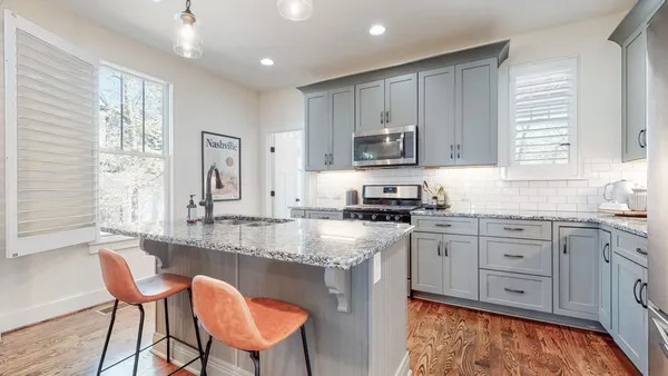 $678,500 | 524 East B E Bend Drive, Nashville, TN 37209