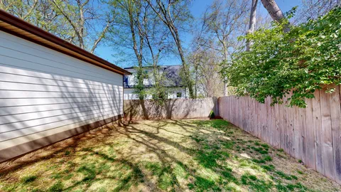 $678,500 | 524 East B E Bend Drive, Nashville, TN 37209