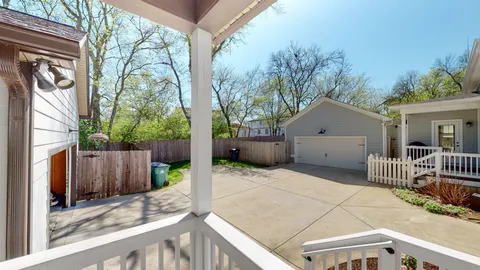 $678,500 | 524 East B E Bend Drive, Nashville, TN 37209