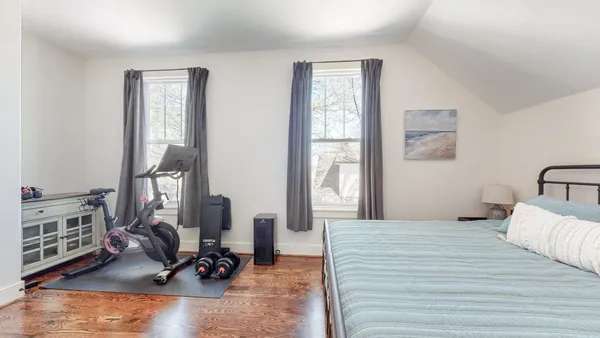 $678,500 | 524 East B E Bend Drive, Nashville, TN 37209