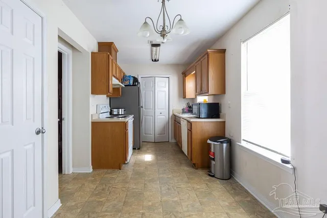 $169,900 | 7051 Heather Oaks Drive, Pensacola, FL 32506