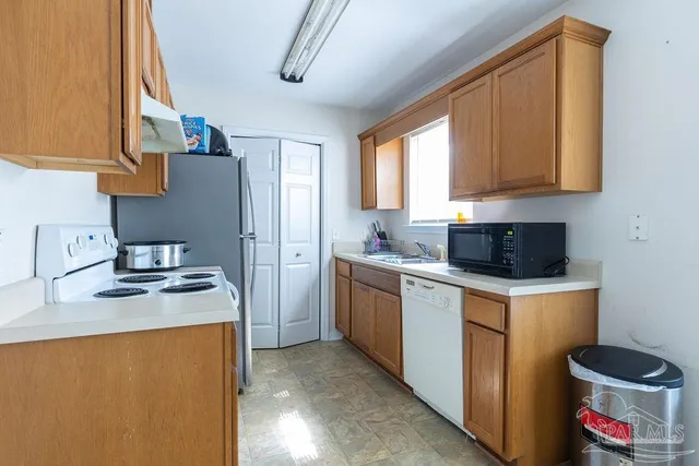 $169,900 | 7051 Heather Oaks Drive, Pensacola, FL 32506