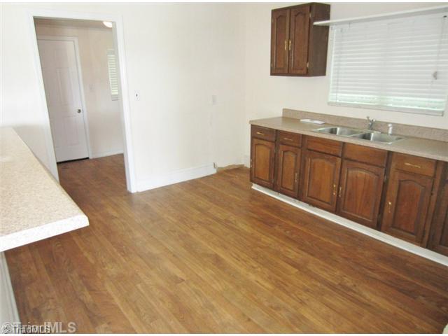 1204 North College High Point High Point, NC 27262 - Photo 5 of 13 Kitchen.