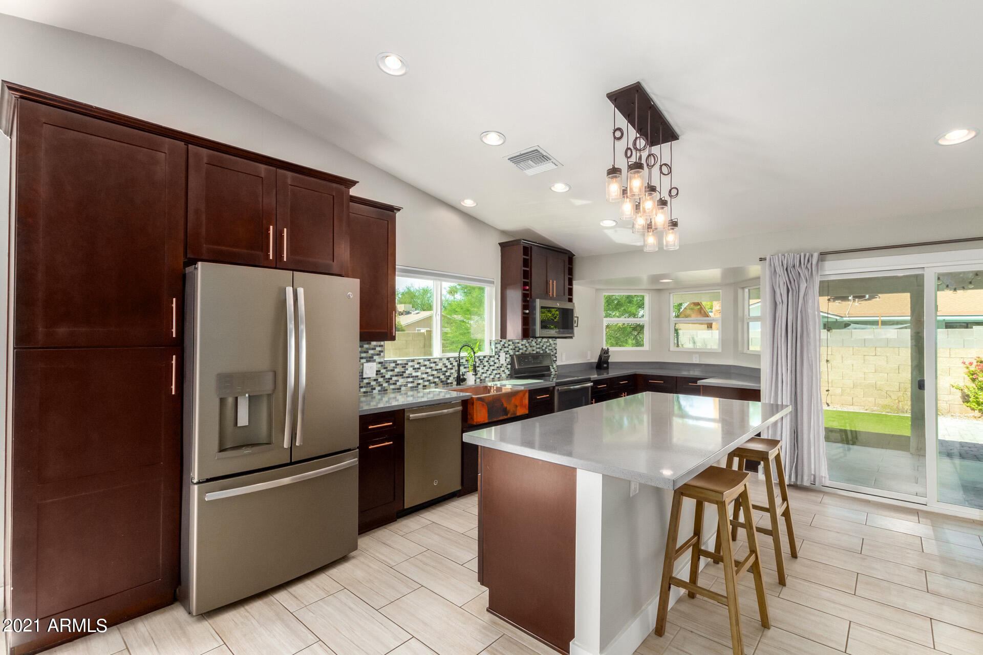 1746 East Redfield Road Tempe, AZ 85283 - Photo 5 of 25 Kitchen
