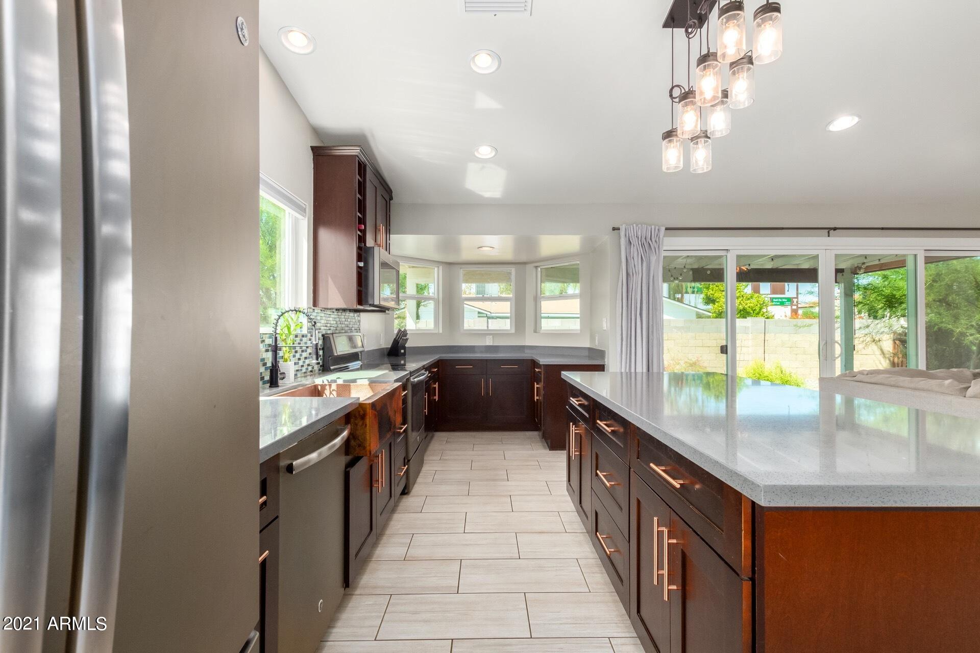 1746 East Redfield Road Tempe, AZ 85283 - Photo 8 of 25 Kitchen