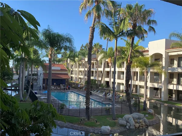 $2,700 | 11620 Warner Avenue, Unit 524, Fountain Valley, CA 92708