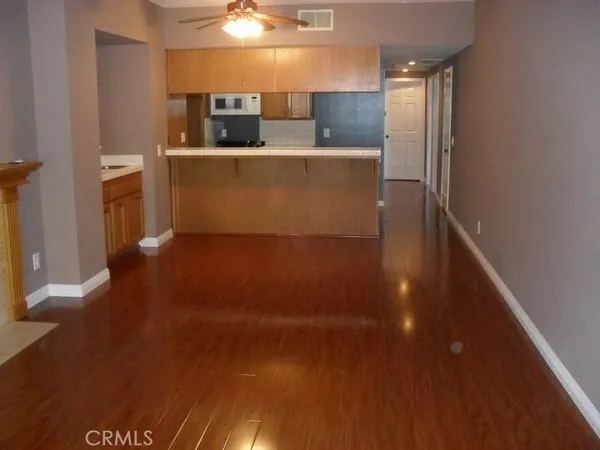 $2,700 | 11620 Warner Avenue, Unit 524, Fountain Valley, CA 92708