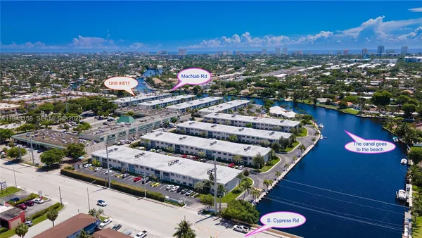 $237,000 | 180 Cypress Club Drive, Unit 811, Pompano Beach, FL 33060