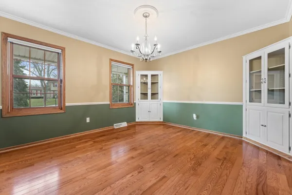 $549,900 | 1365 Poplar Ridge Court, Brookfield, WI 53045