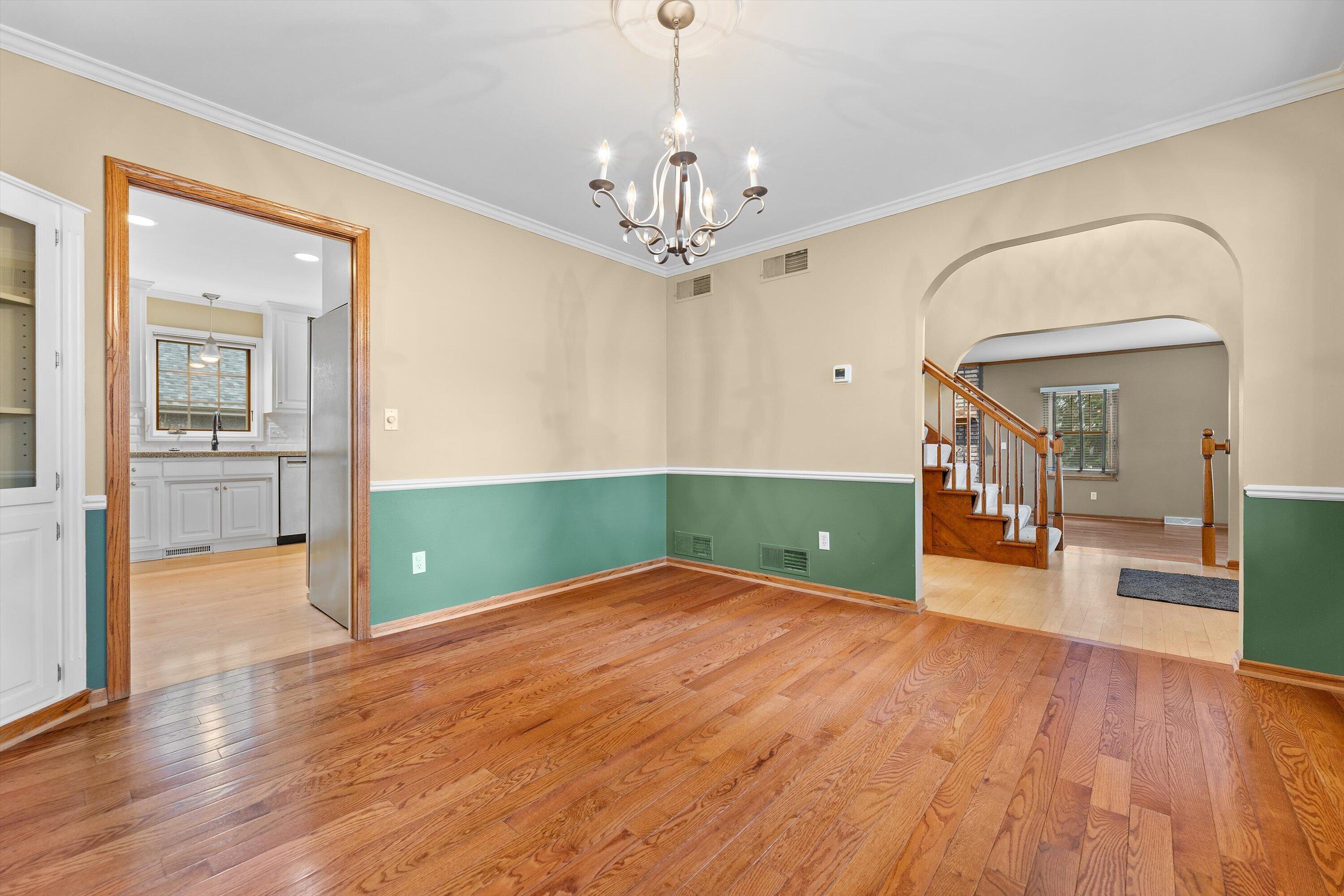 1365 Poplar Ridge Court Brookfield, WI 53045 - Photo 15 of 39 17-IMG_7984