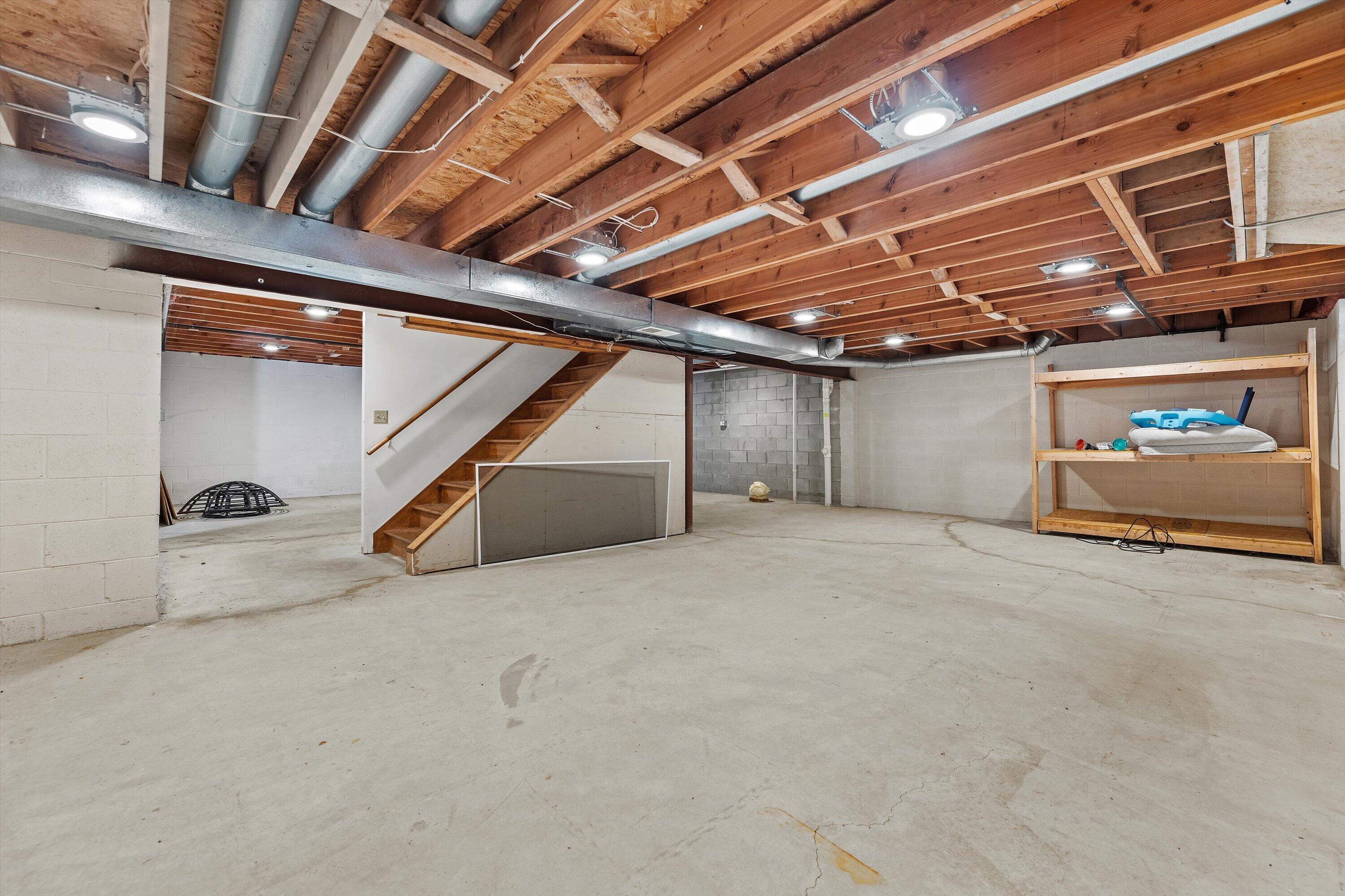 1365 Poplar Ridge Court Brookfield, WI 53045 - Photo 31 of 39 30-IMG_8077