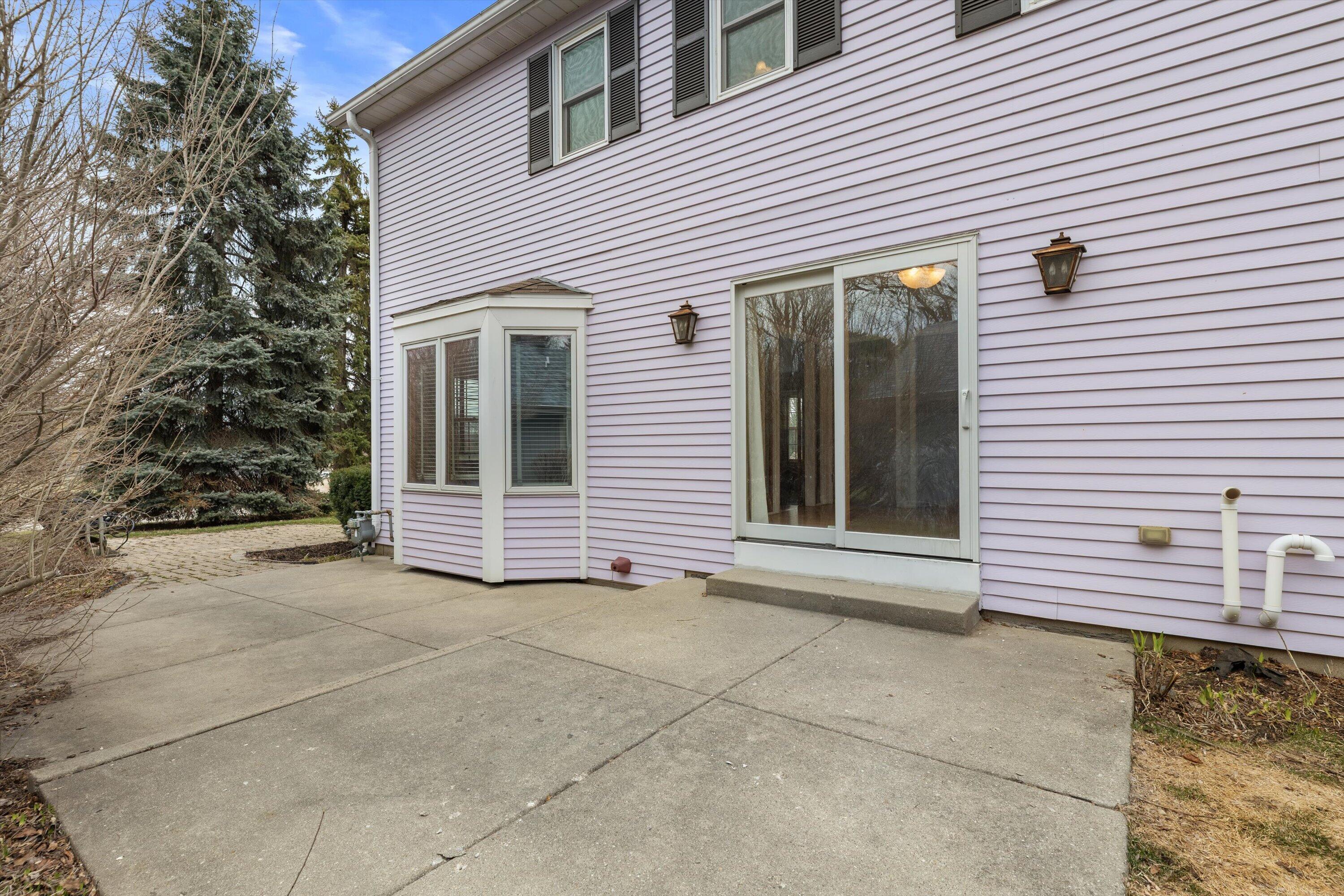 1365 Poplar Ridge Court Brookfield, WI 53045 - Photo 32 of 39 52-IMG_8183