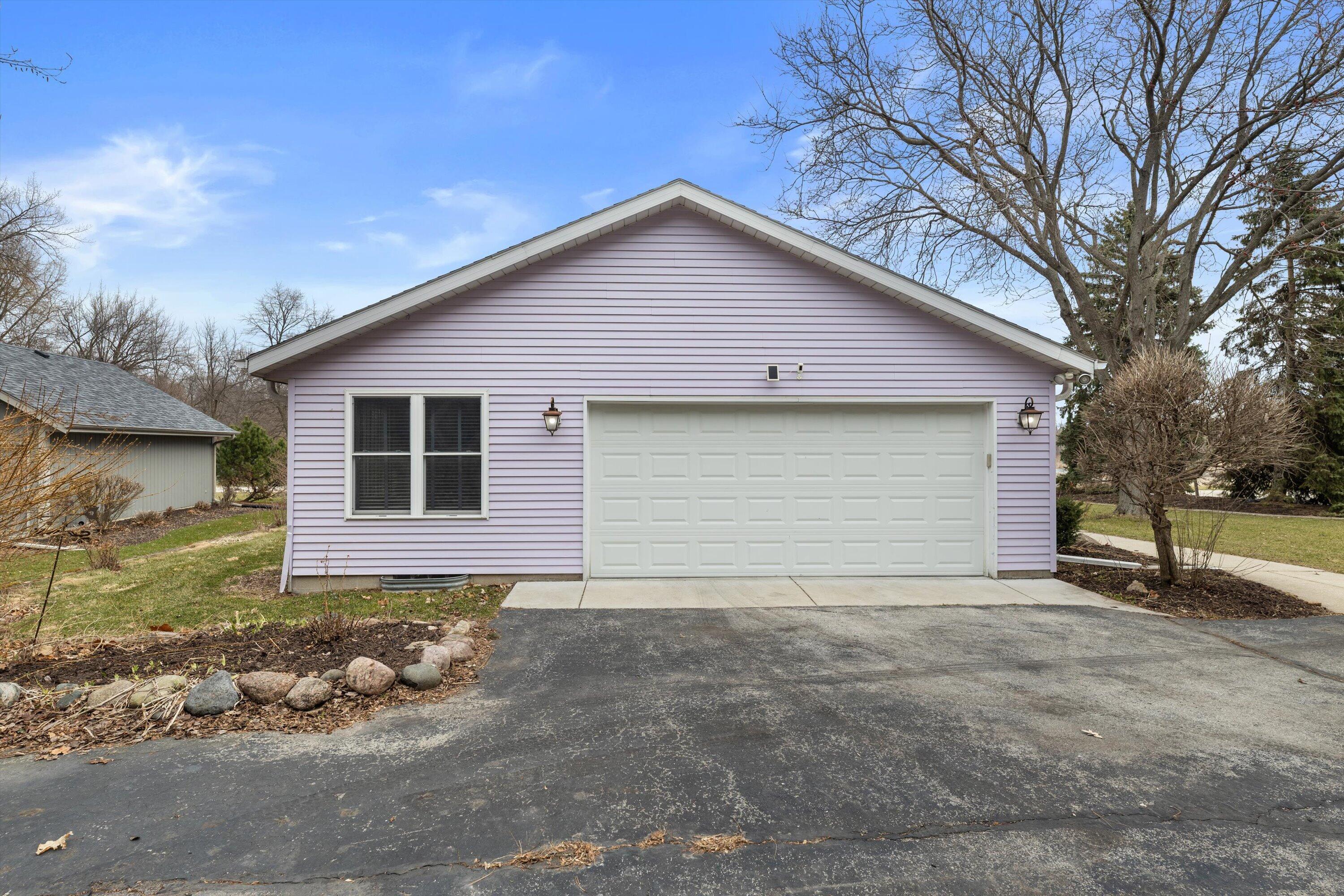 1365 Poplar Ridge Court Brookfield, WI 53045 - Photo 36 of 39 45-IMG_8159