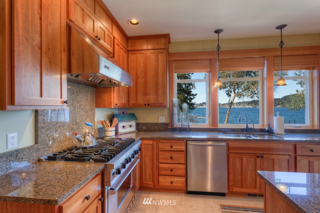 16476 Pearson Road Northeast Poulsbo, WA 98370 - Photo 17 of 25 Gallery Image 17