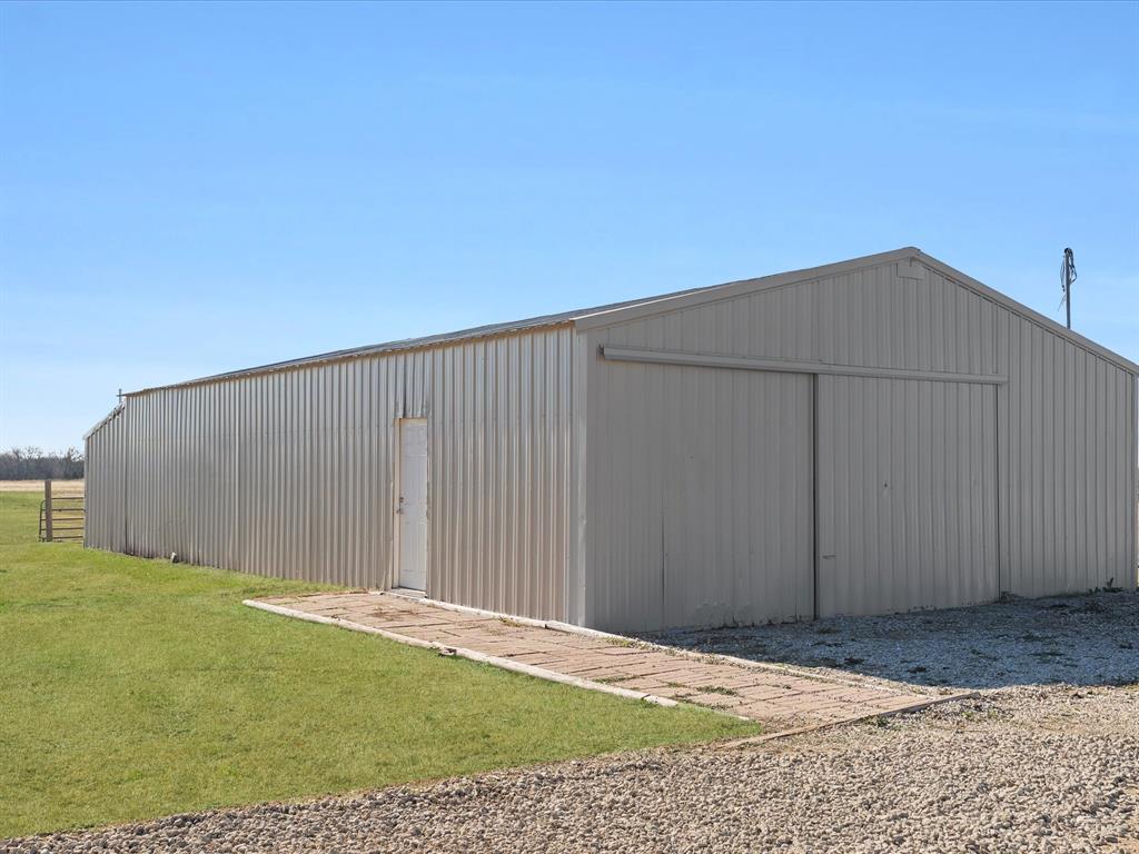 828 Old Tioga Road Gunter, TX 75058 - Photo 30 of 39