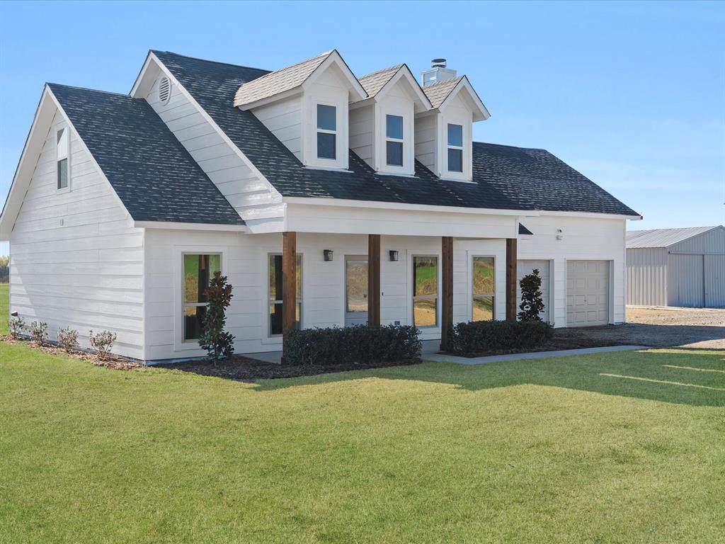 828 Old Tioga Road Gunter, TX 75058 - Photo 3 of 39