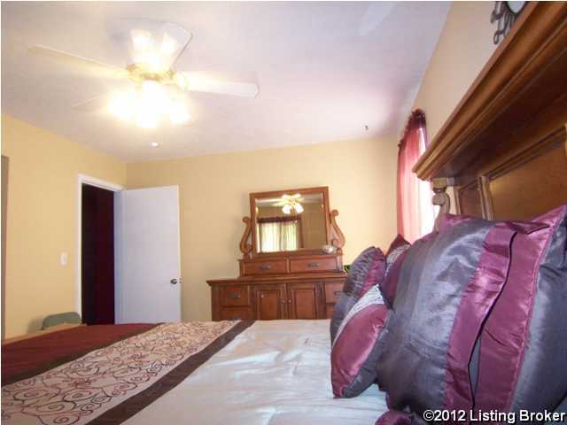 7302 Bluffington Road Louisville, KY 40291 - Photo 14 of 23 Additional Photo
