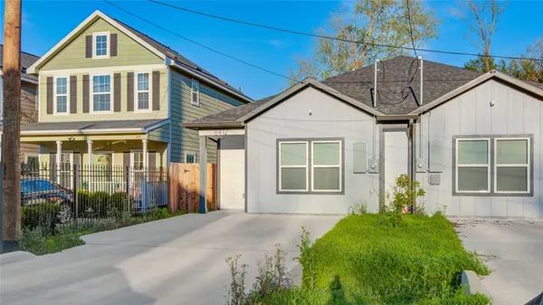 $1,900 | 8412 Sunnyhill Street, Houston, TX 77088