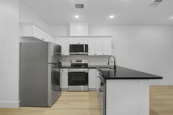 $1,900 | 8412 Sunnyhill Street, Houston, TX 77088