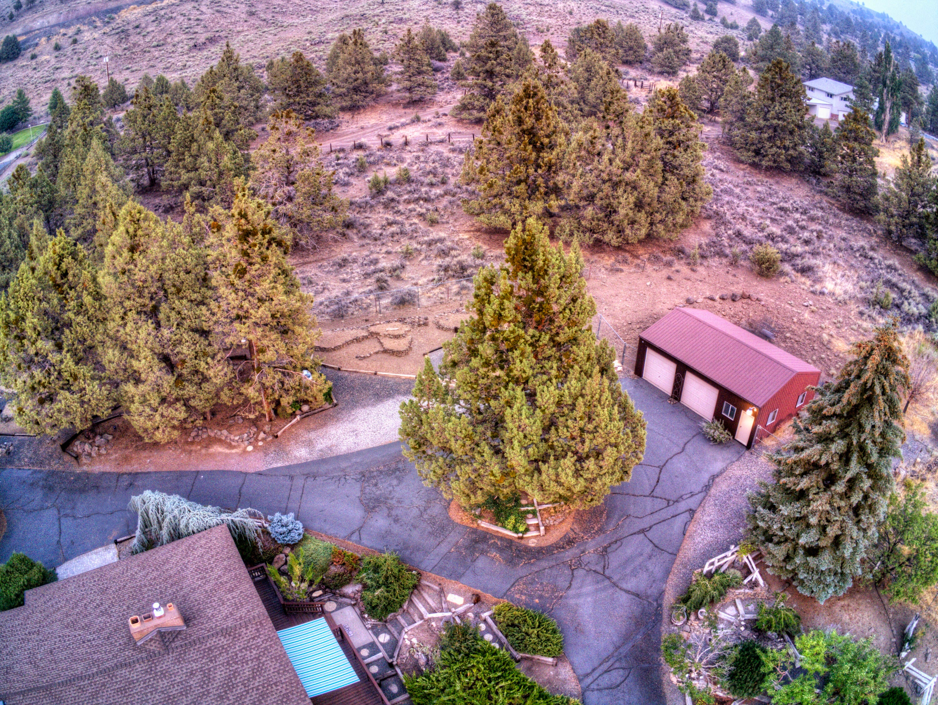 14045 Hill Road Klamath Falls, OR 97603 - Photo 2 of 43 Hill Rd 42