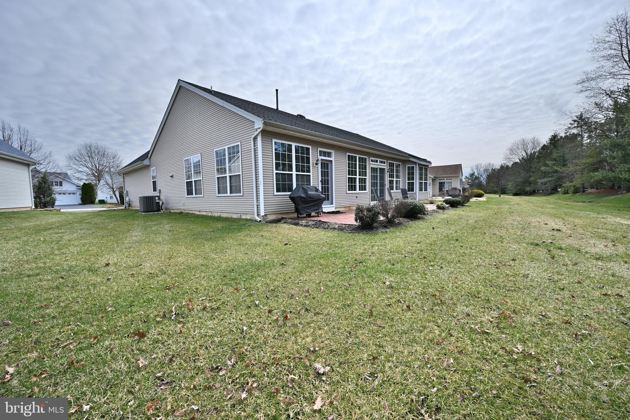 17 Barbary Lane Columbus, NJ 08022 - Photo 24 of 80