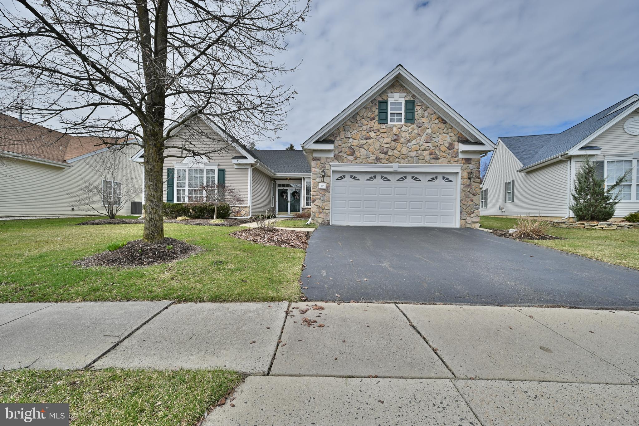 17 Barbary Lane Columbus, NJ 08022 - Photo 26 of 80