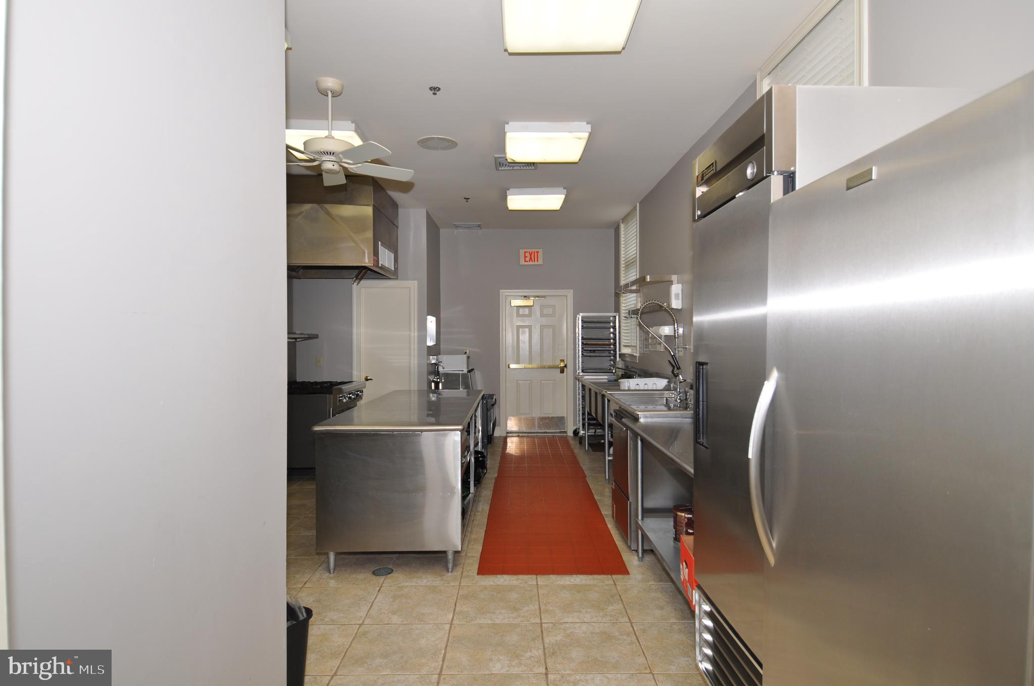 17 Barbary Lane Columbus, NJ 08022 - Photo 38 of 80