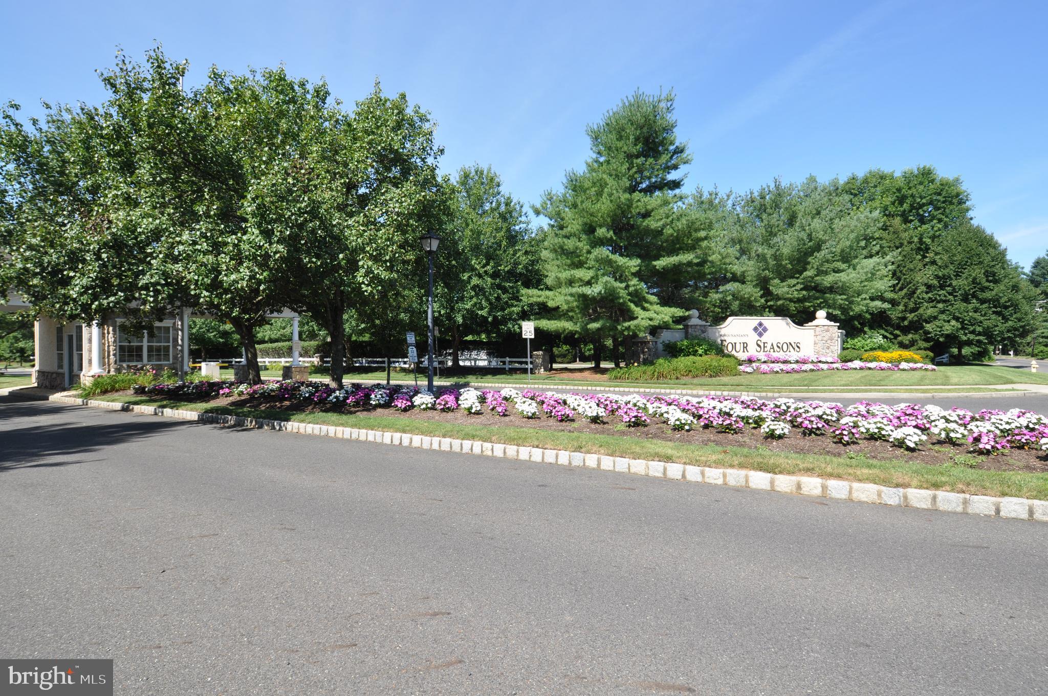 17 Barbary Lane Columbus, NJ 08022 - Photo 55 of 80