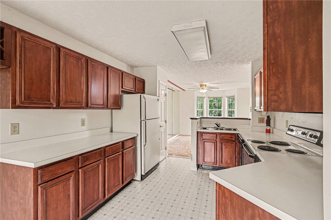 3938 Cold Stream Way Beavercreek, OH 45430 - Photo 10 of 31