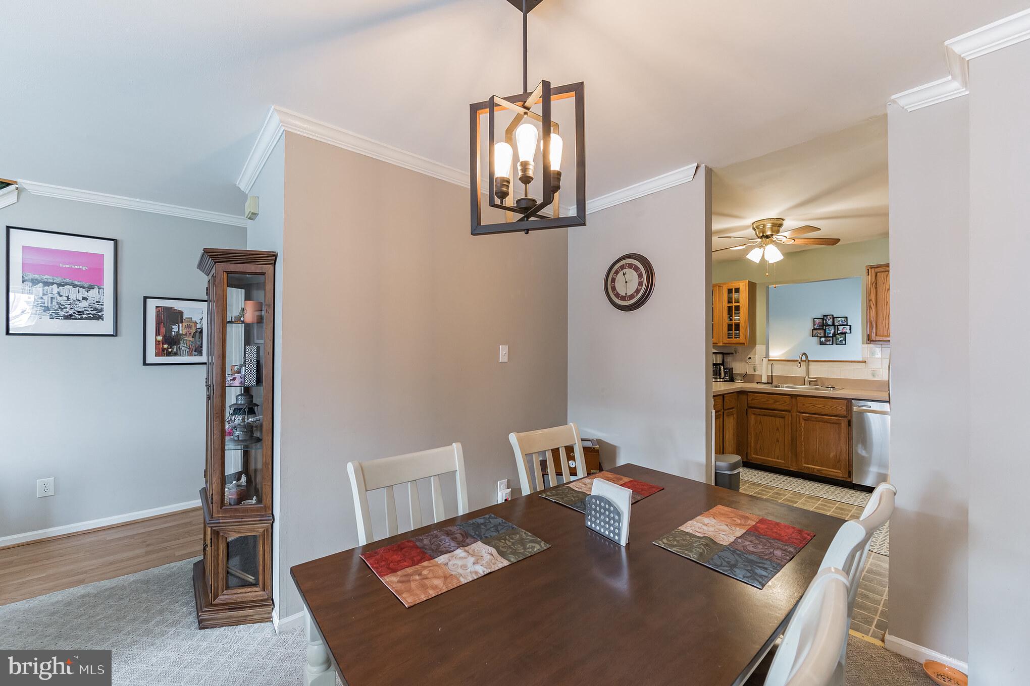 929 Craftsman Road Norristown, PA 19403 - Photo 9 of 34 Dining Area