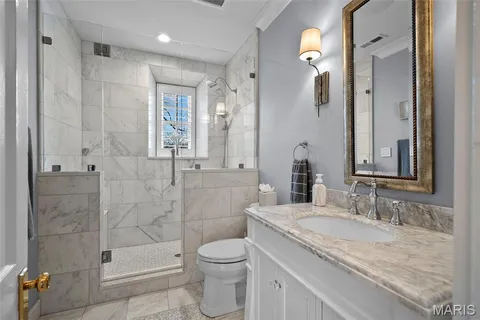 $1,075,000 | 22 Princeton Avenue, University City, MO 63130