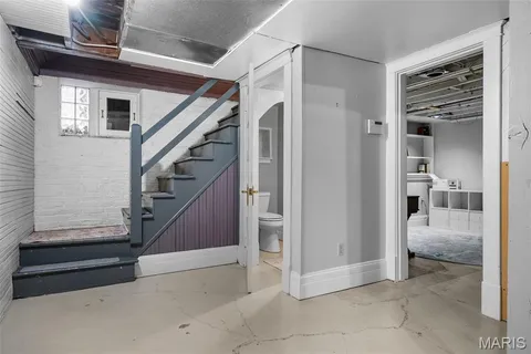 $1,075,000 | 22 Princeton Avenue, University City, MO 63130