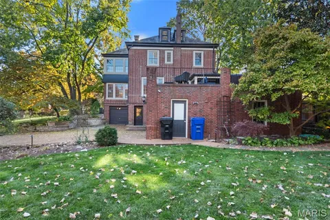 $1,075,000 | 22 Princeton Avenue, University City, MO 63130