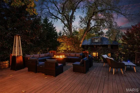 $1,075,000 | 22 Princeton Avenue, University City, MO 63130