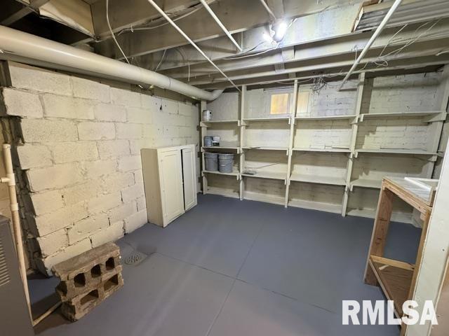 1119 South MacArthur Boulevard Springfield, IL 62704 - Photo 21 of 25