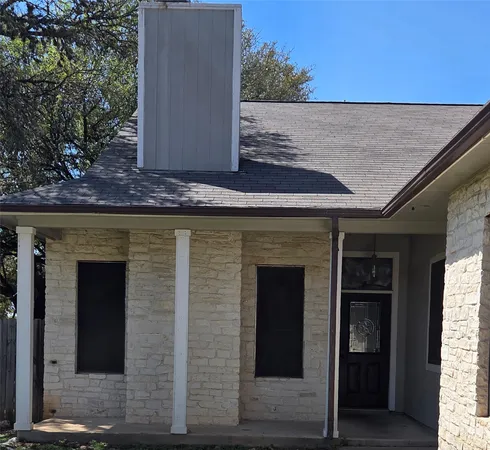 $2,200 | 3001 Rochelle Drive, Austin, TX 78748