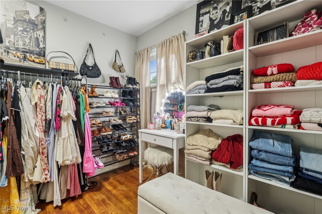 1330 Avondale Road Cleveland, OH 44121 - Photo 23 of 36 Dressing room can easily be converted back to a bedroom