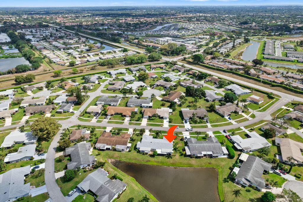 6074 Lasalle Road Delray Beach, FL 33484 - Photo 4 of 37 tempImageZlAZB8