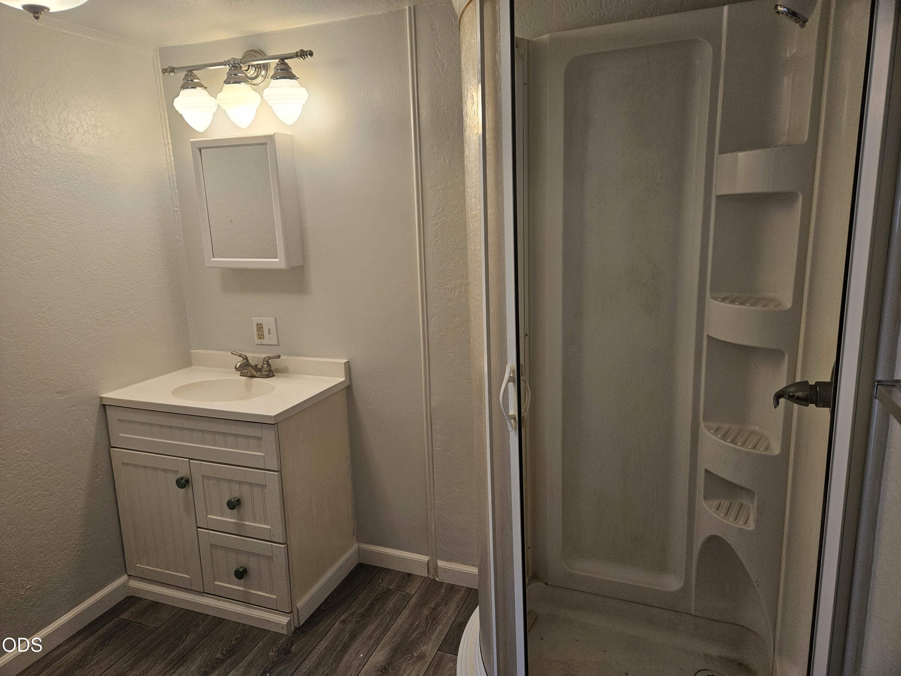 380 West Gregory Road, Unit 20 Central Point, OR 97502 - Photo 15 of 21