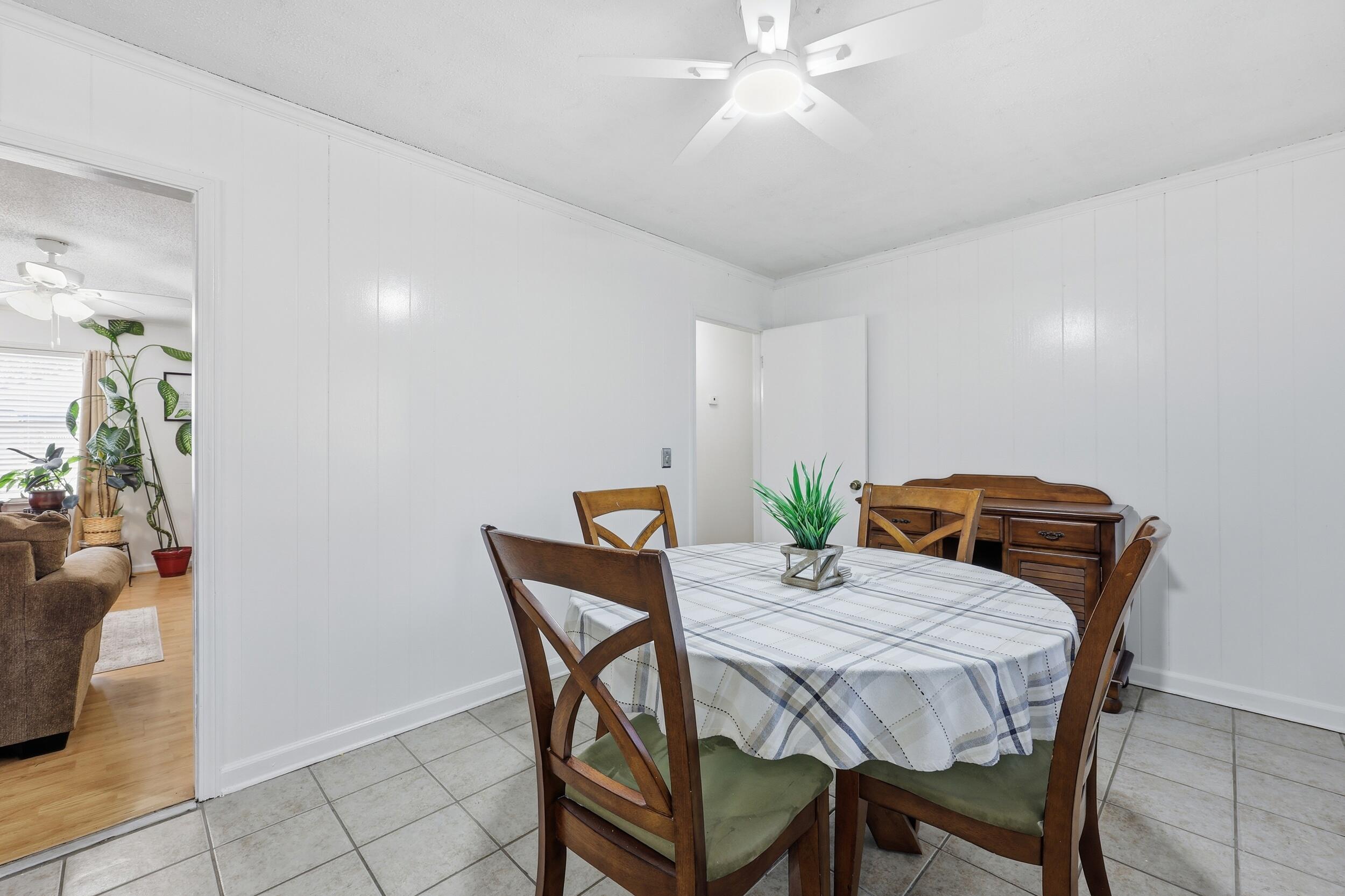 102 Wiley Street Walterboro, SC 29488 - Photo 8 of 30 Dining Area
