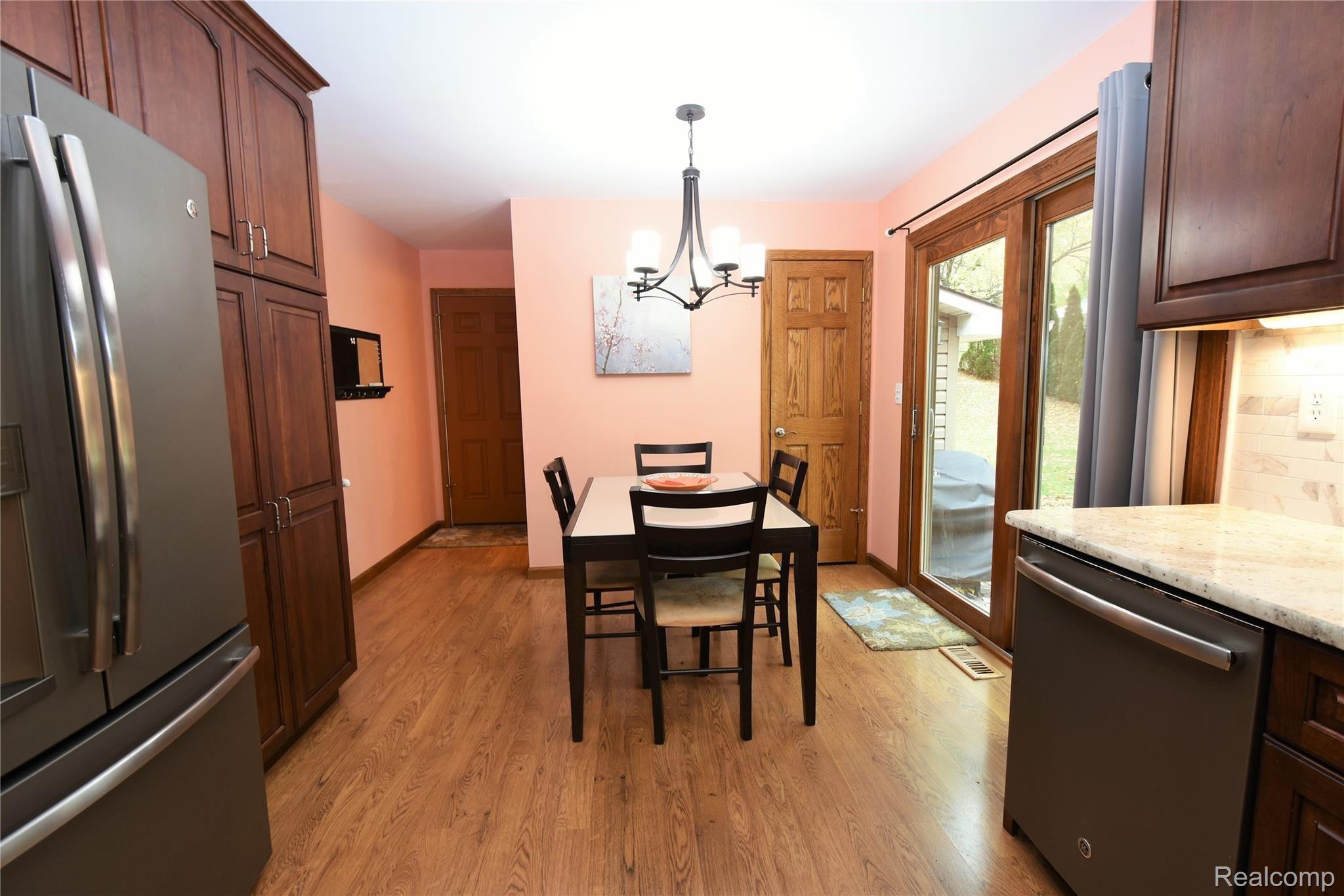 10498 Carmer Road Fenton, MI 48430 - Photo 20 of 40 DSC_5147.JPG