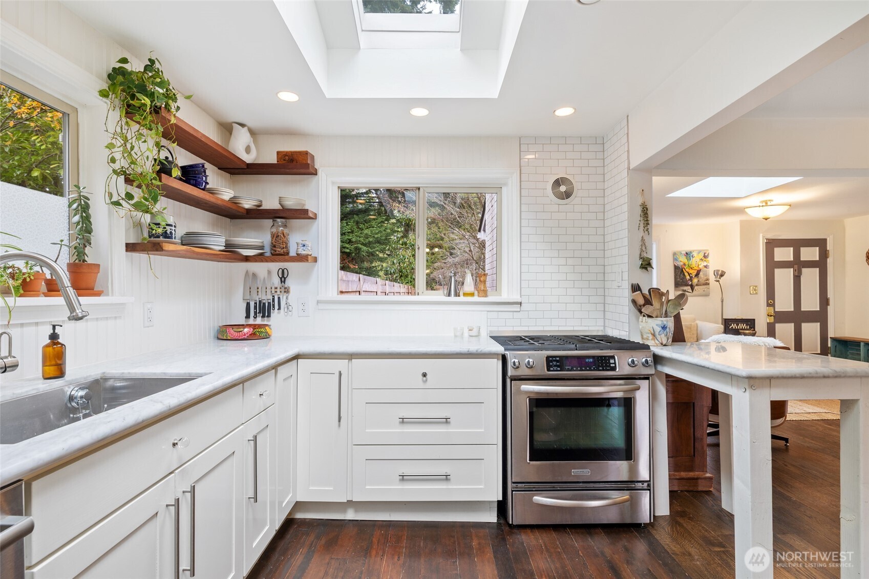 1018 Walnut Street Edmonds, WA 98020 - Photo 10 of 32 Gallery Image 10