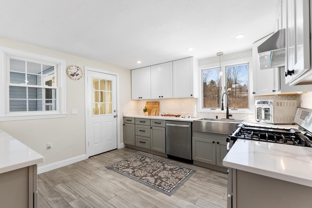 77 Bicknell Road Billerica, MA 01821 - Photo 19 of 39 Gallery Image 19