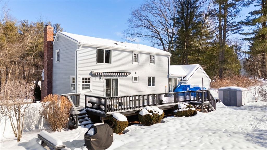 77 Bicknell Road Billerica, MA 01821 - Photo 2 of 39 Gallery Image 2