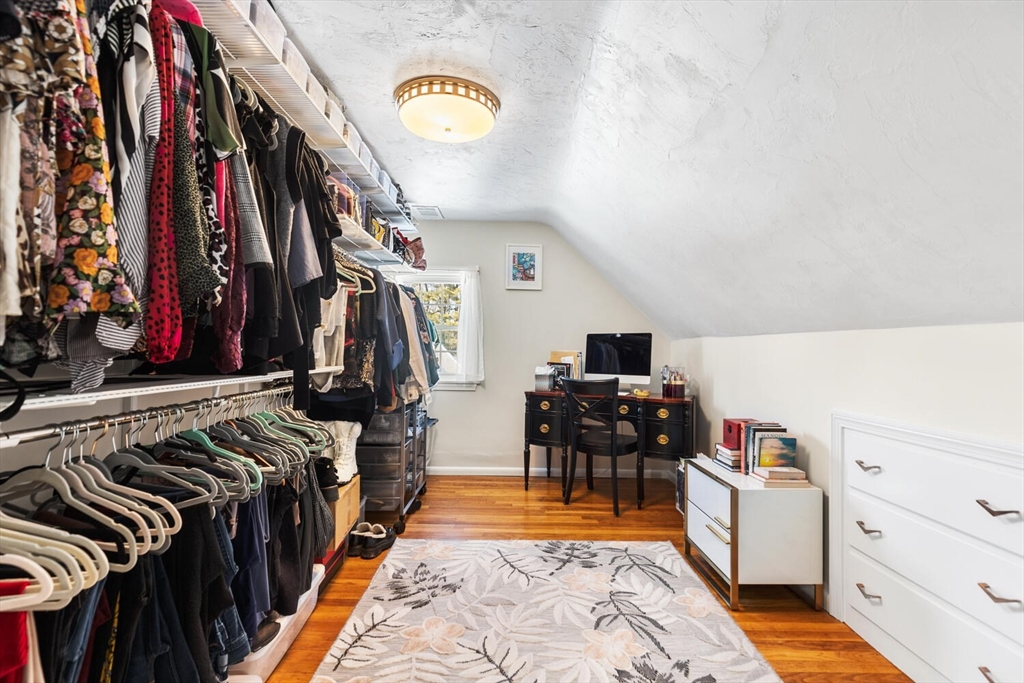 77 Bicknell Road Billerica, MA 01821 - Photo 28 of 39 Gallery Image 28