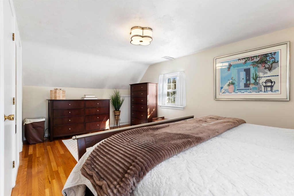 77 Bicknell Road Billerica, MA 01821 - Photo 30 of 39 Gallery Image 30