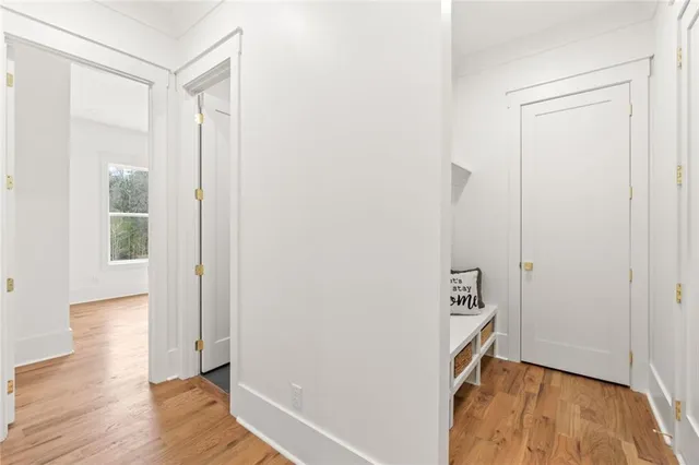 a view of an empty walk in closet